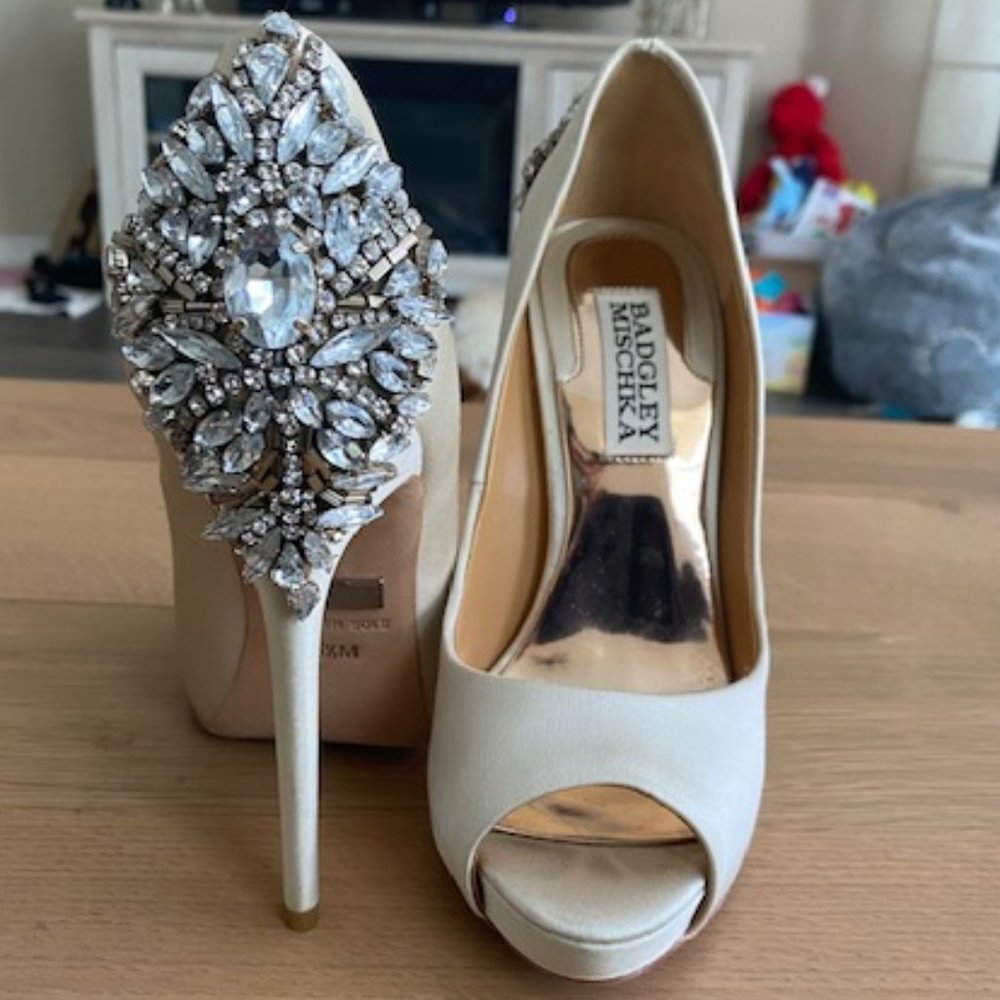 Badgley Mischka Kiara Heel